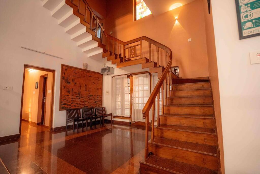 Baywatch By Grha - A Picturesque Beachfront Villa Calicut Exterior foto